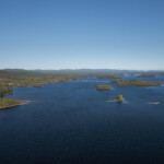 Vy över sjö